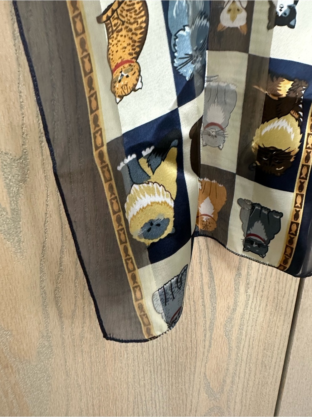 Cat Themed Sheer Scarf - Picture 7 of 7